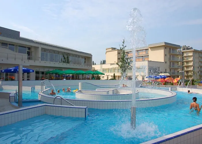 Panorama *