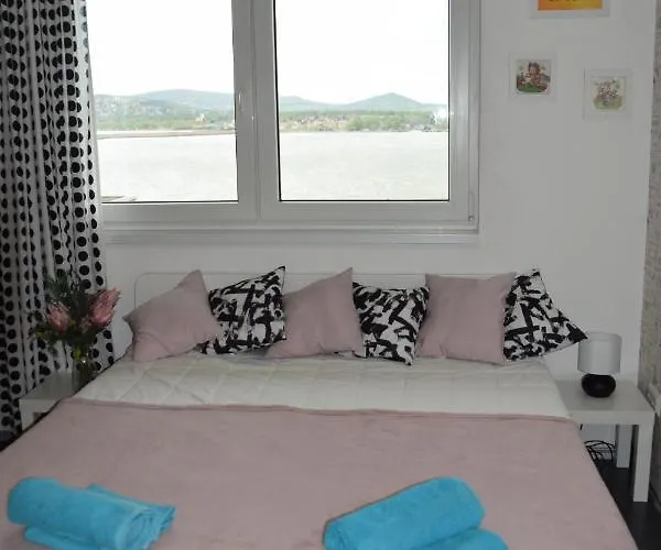 Panorama Apartman *